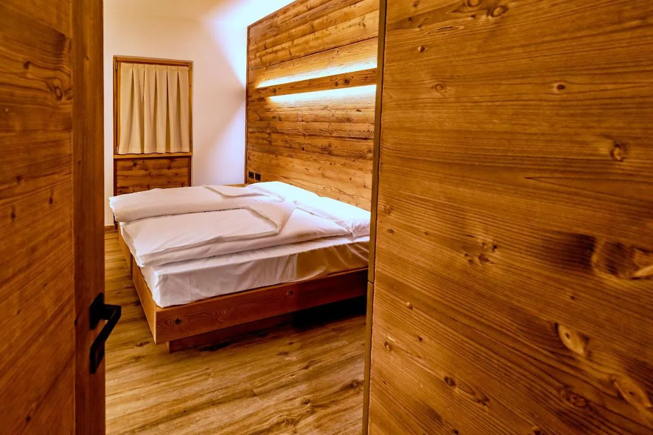 מלון טליו Chalet Baita Del Sole איטליה